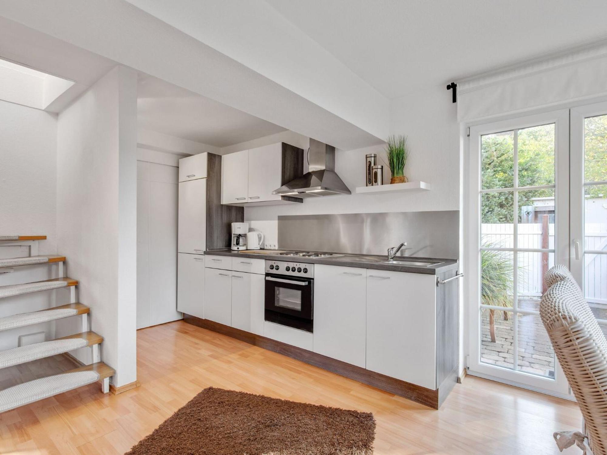 Enticing Holiday Home In Oldenburg With Garden Near Sea Dannau ภายนอก รูปภาพ