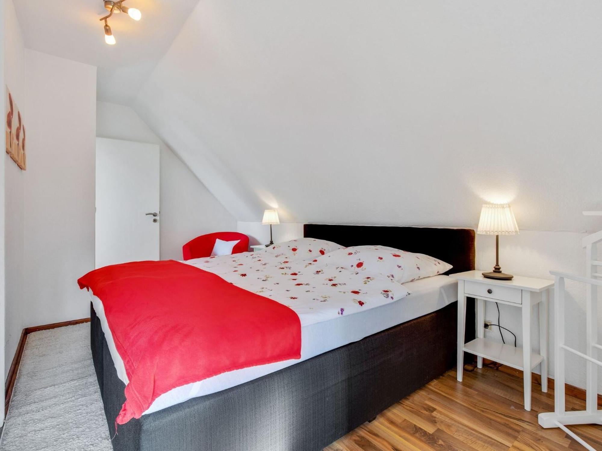 Enticing Holiday Home In Oldenburg With Garden Near Sea Dannau ภายนอก รูปภาพ