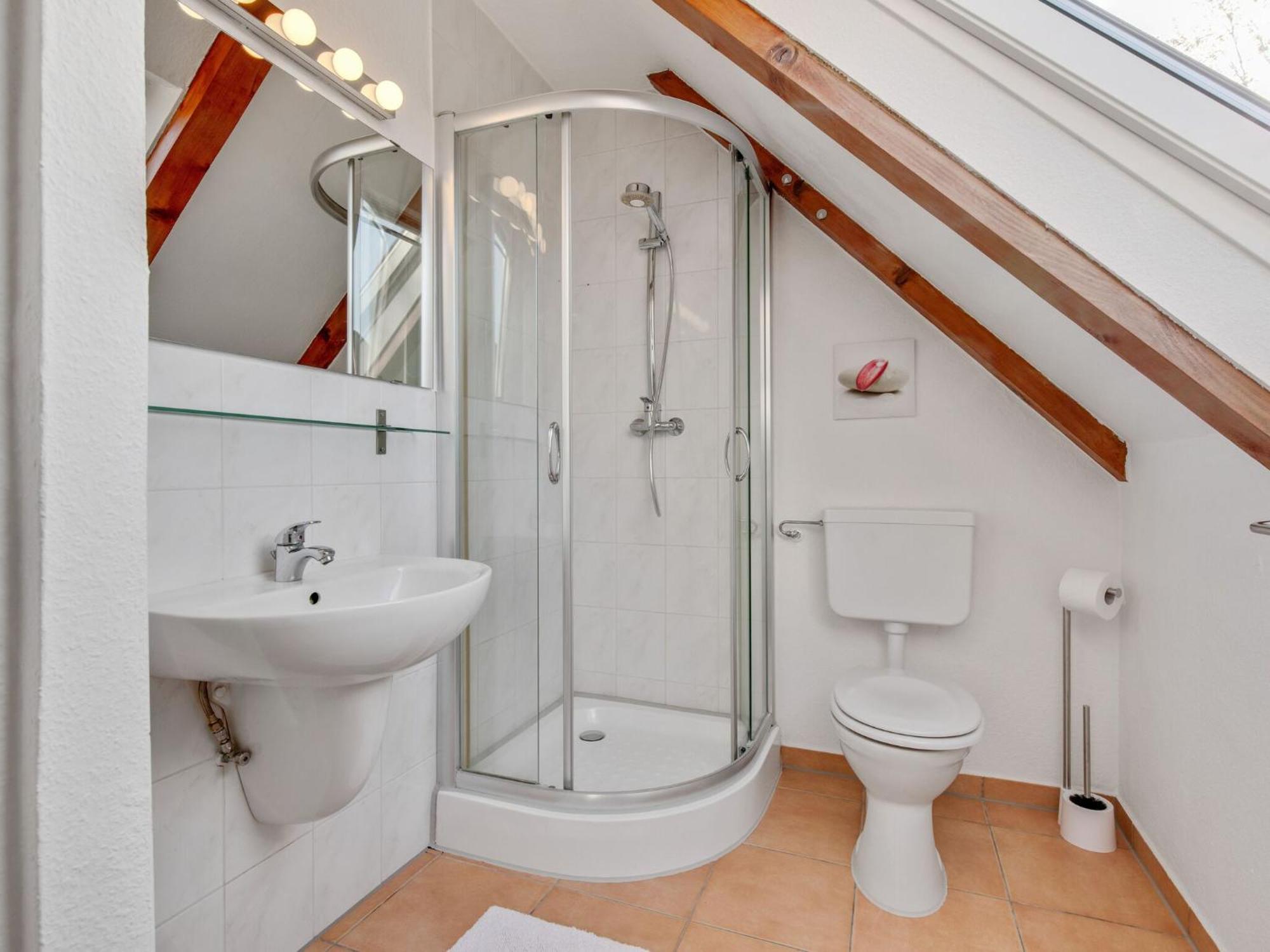 Enticing Holiday Home In Oldenburg With Garden Near Sea Dannau ภายนอก รูปภาพ