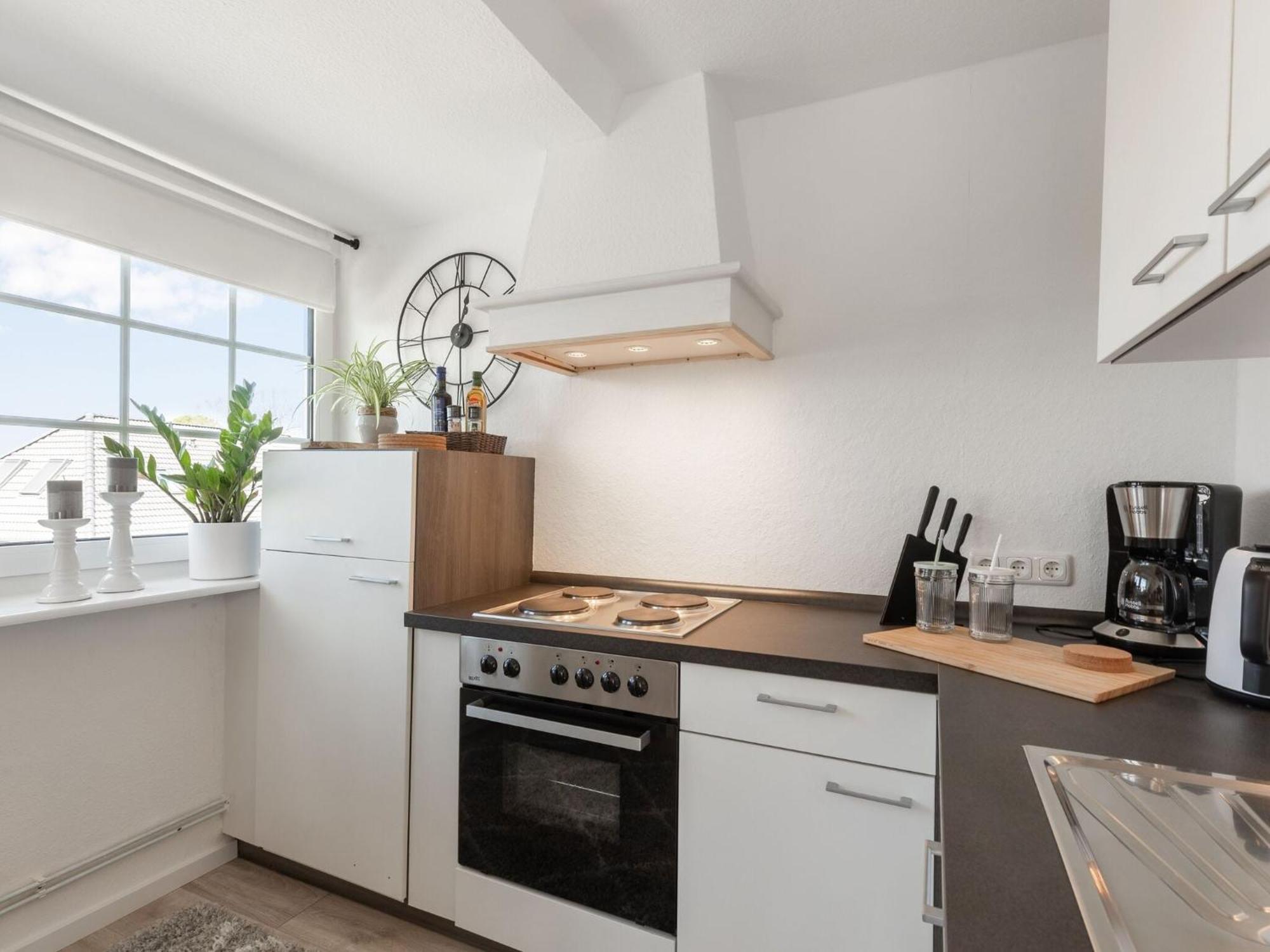 Enticing Holiday Home In Oldenburg With Garden Near Sea Dannau ภายนอก รูปภาพ